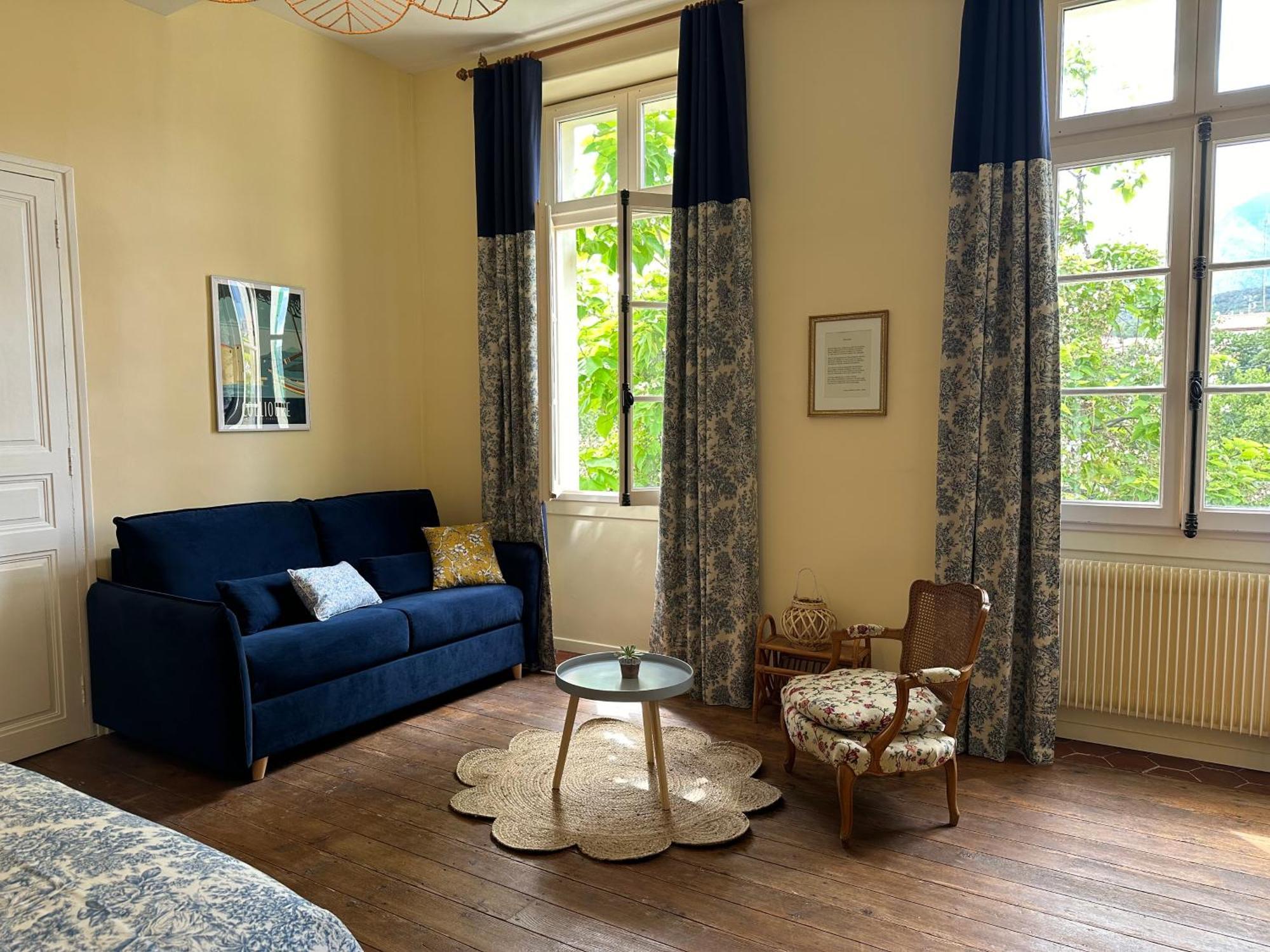 Bed and Breakfast L'Enthousiasme à Prades  Extérieur photo