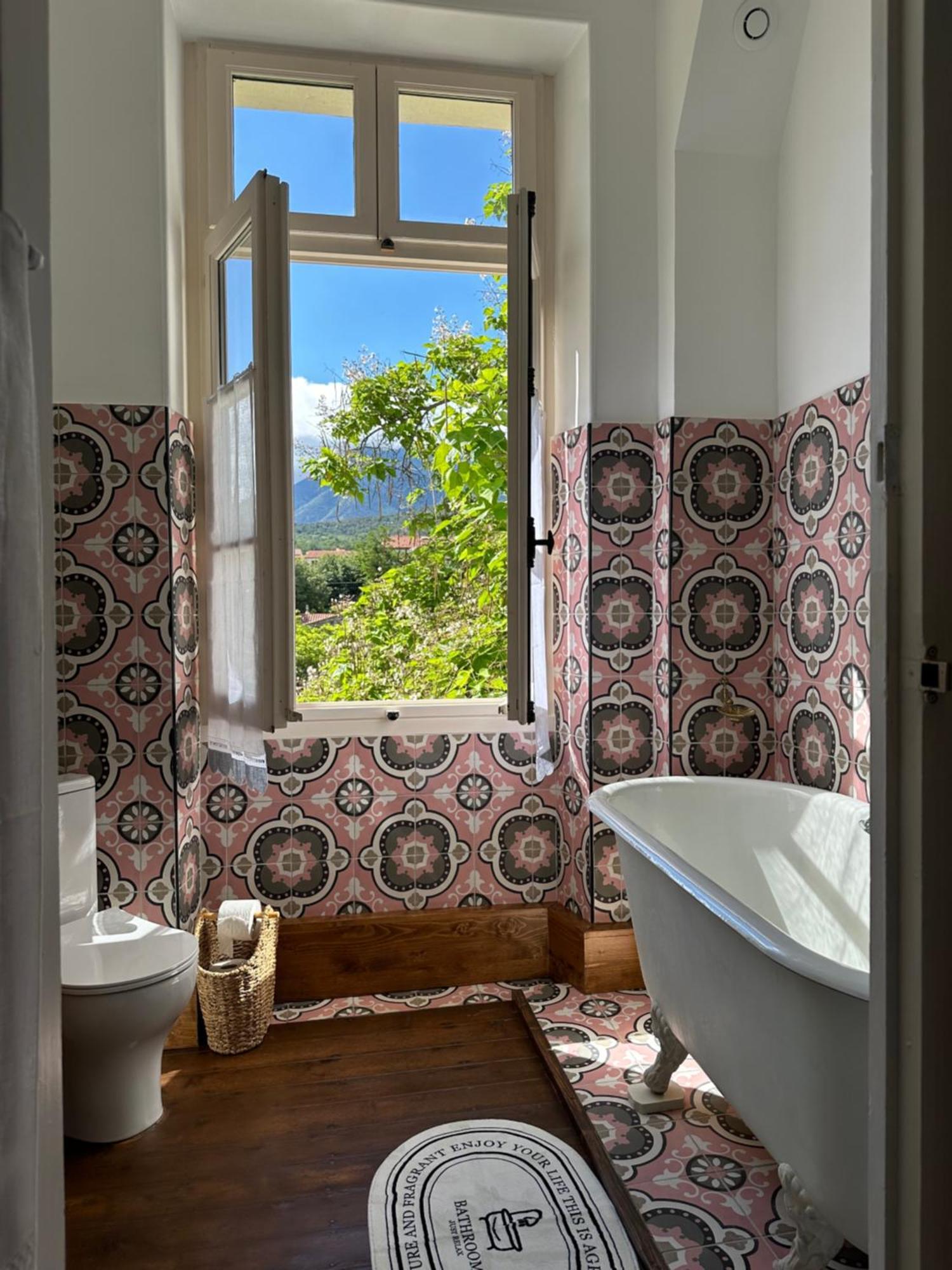 Bed and Breakfast L'Enthousiasme à Prades  Extérieur photo